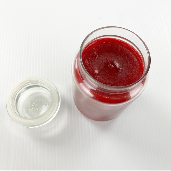 Yankee Candle Red Apple Wreath 22 Oz Large Jar Container Candle - Picture 5 of 5